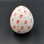 Χειροποίητο κεραμικό αυγό μικρό λευκό βούλες