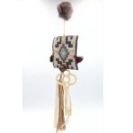 Γούρι υφαντό με ξύλινο κλειδί μεγάλο