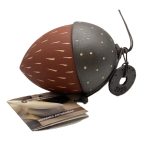 Χειροποίητο κεραμικό γούρι-βελανίδι καφέ (0117)