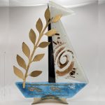 Καράβι με μπρούτζινο κλαδί ελιάς