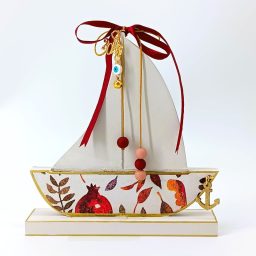 Χριστουγεννιάτικο ξύλινο καραβάκι - γούρι